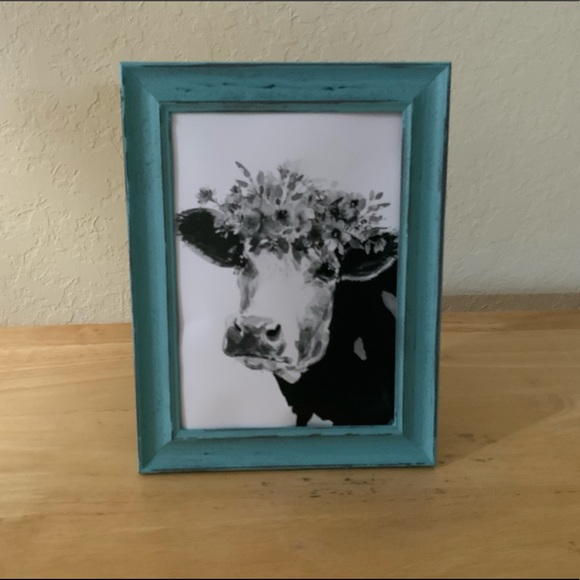 Farmhouse Cow picture 5x7 w/frame - Picture 1 of 1